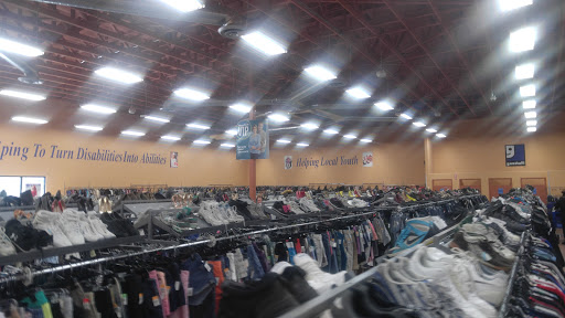 Thrift Store «Goodwill Retail Store and Donation Center», reviews and photos