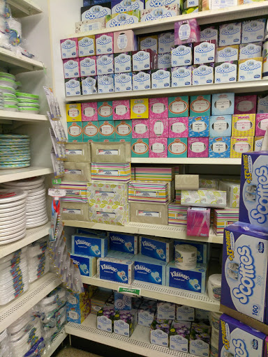 Dollar Store «Dollar Tree», reviews and photos, 4005 Manzanita Ave #32, Carmichael, CA 95608, USA