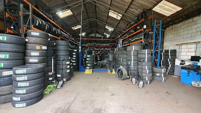 Comments and reviews of Telford Tyres Ltd