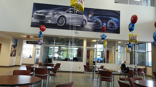 Toyota Dealer «Central Florida Toyota», reviews and photos, 11020 S Orange Blossom Trail, Orlando, FL 32837, USA