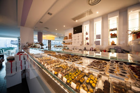 Pasticceria San Paolo Via F. Petrarca, 159, 25068 Sarezzo BS, Italia