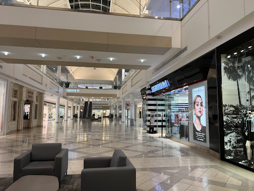 SEPHORA, 250 Granite St #1230, Braintree, MA 02184, USA, 