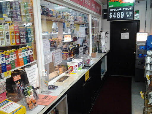 Convenience Store «Shotz Convenience Store», reviews and photos, 2900 E 27th St, Kansas City, MO 64127, USA