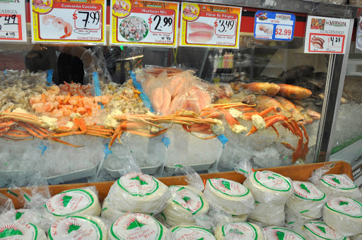 Grocery Store «La Mega Michoacana», reviews and photos, 2175 Morse Rd, Columbus, OH 43229, USA