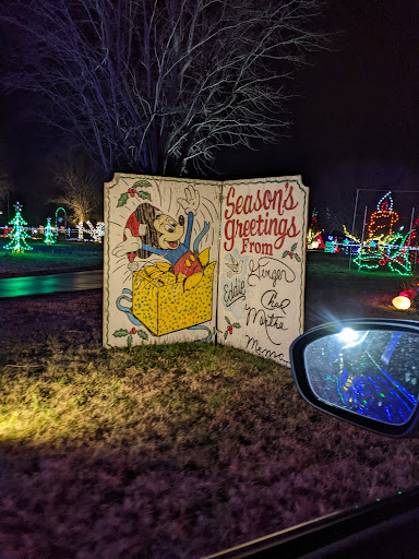 Tourist Attraction «Chads Winter Wonderland», reviews and photos, 791 Old Laguardo Rd E, Lebanon, TN 37087, USA