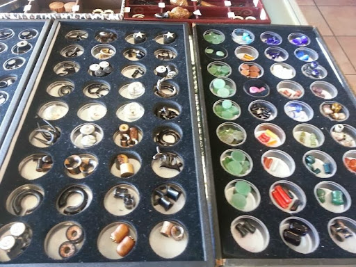 Tattoo Shop «Avenue Tattoo», reviews and photos, 3020 Santa Rosa Ave F, Santa Rosa, CA 95407, USA