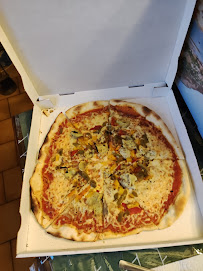 Aliment-réconfort du Restauration rapide Régal Pizza à Roanne - n°9