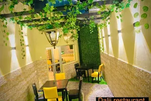 Dalii Restaurant image