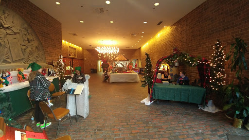 Park «Billie Limacher Bicentennial Park», reviews and photos, 201 W Jefferson St, Joliet, IL 60432, USA