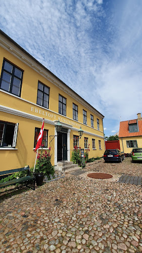 Ebeltoft Kunstforening, Tinghuset, Torvet 5, Ebeltoft - Djursland