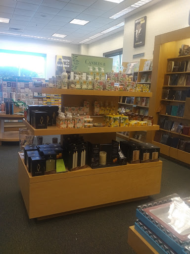 Book Store «Barnes & Noble», reviews and photos, 2051 N Federal Hwy, Fort Lauderdale, FL 33305, USA