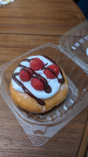Donut Shop «Sarah Donuts», reviews and photos, 5860 Jimmy Carter Blvd #155, Norcross, GA 30071, USA