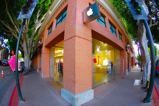 Computer Store «Apple Higuera Street», reviews and photos, 899 Higuera St, San Luis Obispo, CA 93401, USA