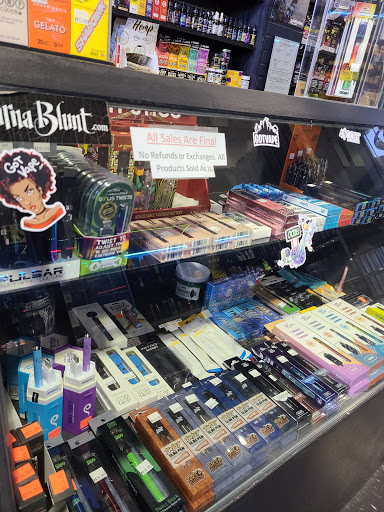 Tobacco Shop «Good Times Tobacco», reviews and photos, 121 E Nolana Ave, McAllen, TX 78504, USA