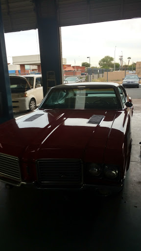 Auto Repair Shop «Car Repair Company», reviews and photos, 2918 N Scottsdale Rd, Scottsdale, AZ 85251, USA