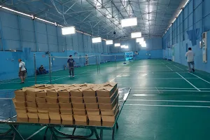 Badminton Sport Center Airport 521 Minh Khai image