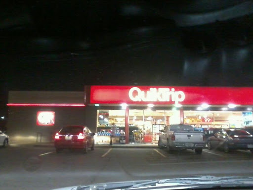 Gas Station «QuikTrip», reviews and photos, 850 McNutt St, Herculaneum, MO 63048, USA