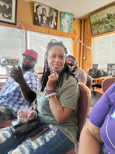 Bakery «Joliet Bakery Deli & Liquors», reviews and photos, 821 Plainfield Rd, Joliet, IL 60435, USA