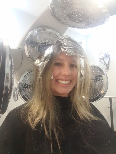 Nail Salon «Tré Chic Salon & Day Spa», reviews and photos, 415 U.S. 9, Lanoka Harbor, NJ 08734, USA