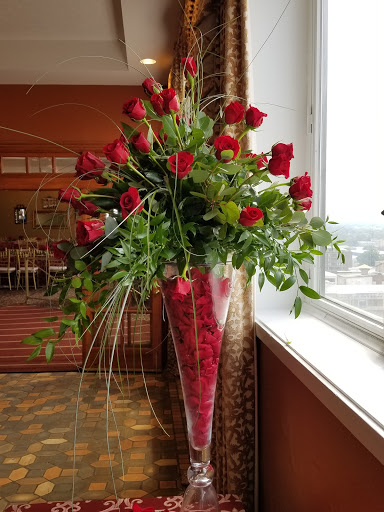 Florist «Old Louisville Flower Studio and Gifts and Events», reviews and photos, 1217 S 4th St, Louisville, KY 40203, USA