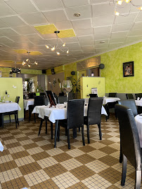 Atmosphère du Restaurant Au Père Tranquille à Saint-Denis-sur-Sarthon - n°7