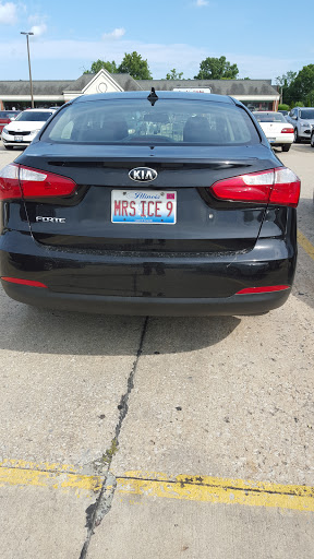 Grocery Store «Schnucks», reviews and photos, 1000 Columbia Centre Dr, Columbia, IL 62236, USA