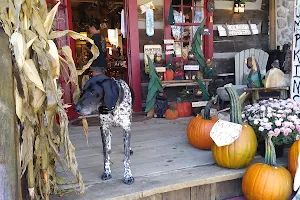 Ma & Pa's Cabin & Sleigh Rides image