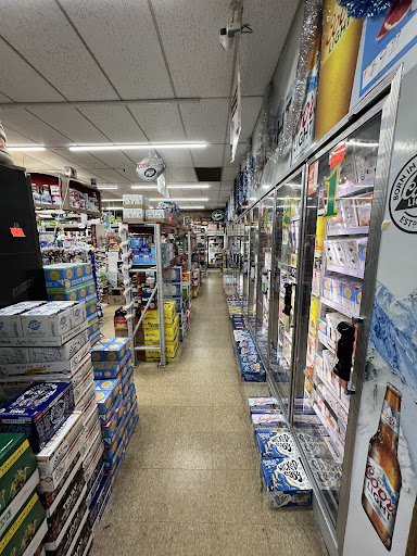 Liquor Store «Warren County Liquors LLC», reviews and photos, 260 W Washington Ave, Washington, NJ 07882, USA
