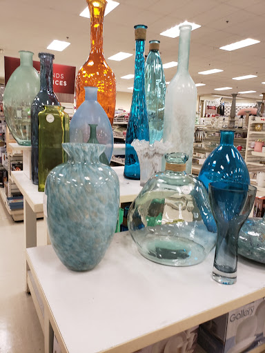 Department Store «Marshalls & HomeGoods», reviews and photos, 1745 S Easton Rd, Doylestown, PA 18901, USA