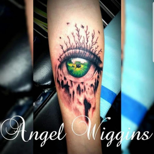 Explore hearts tattoo ideas, creative tattoo ideas in Waxahachie, available at ExclusivE Tattoo and Barber