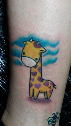 Explore clavicle tattoo ideas, creative tattoo ideas in Peru, available at Inked Memories Tattoo Company