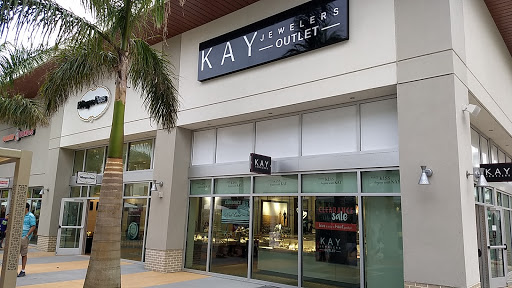 Jewelry Store «Kay Jewelers Outlet», reviews and photos, 1100 Cornerstone Blvd #945, Daytona Beach, FL 32117, USA