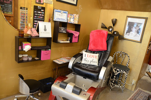 Make-up Artist «Vanity & Glamour Cosmetics / VGCosmetic Makeup Artists», reviews and photos, 547 28th St, Des Moines, IA 50312, USA