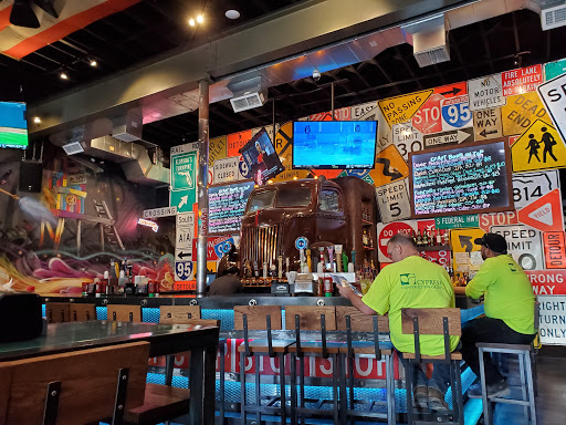 Shopping Mall «Gateway Shopping Center», reviews and photos, 1900 E Sunrise Blvd, Fort Lauderdale, FL 33304, USA