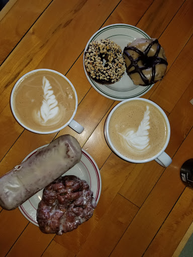 Donut Shop «Mighty-O Donuts Greenlake», reviews and photos, 2110 N 55th St, Seattle, WA 98103, USA