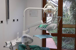 Studio Dentistico Dr.ssa Eleonora Medda image