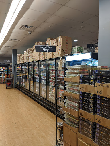 Grocery Store «Gourmet Glatt Kosher Meat Market», reviews and photos, 137 Spruce St, Cedarhurst, NY 11516, USA