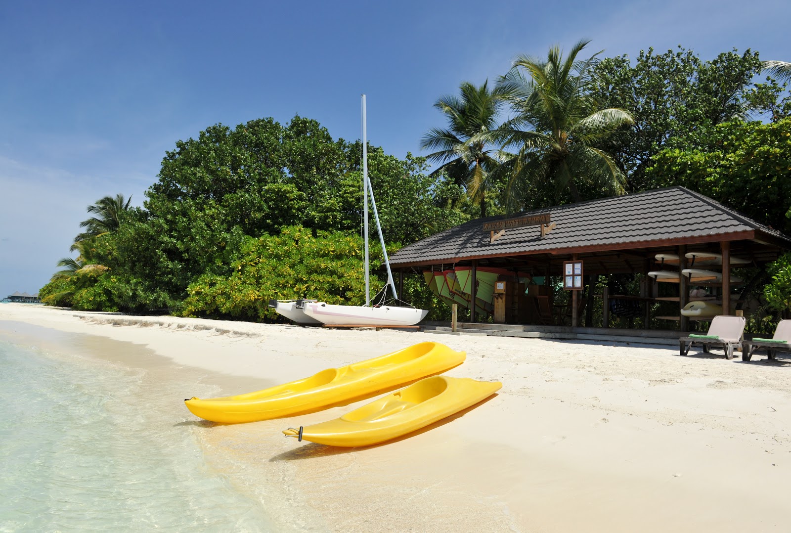 Foto di Spiaggia dell'Isola di Komandoo - luogo popolare tra gli intenditori del relax