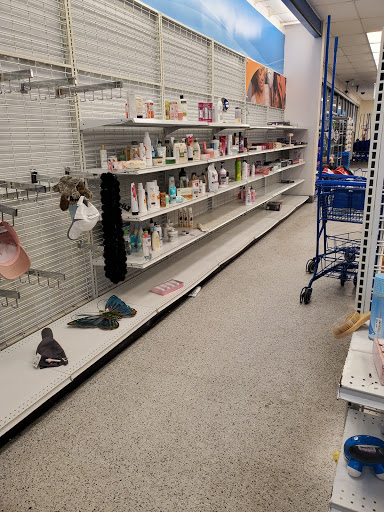 Clothing Store «Ross Dress for Less», reviews and photos, 352 S College Rd, Wilmington, NC 28403, USA