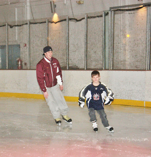 Ice Hockey Lessons with Coach Tommy