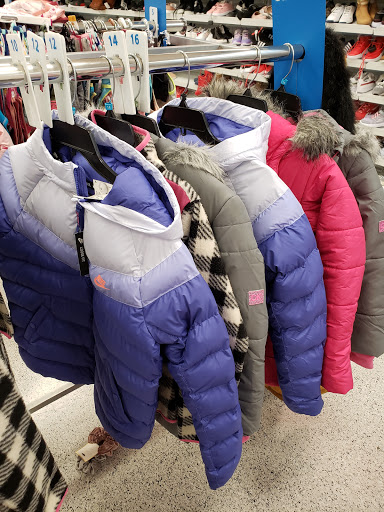 Clothing Store «Ross Dress for Less», reviews and photos, 340 W Kettleman Ln, Lodi, CA 95240, USA