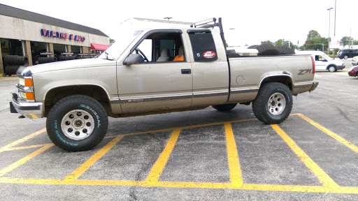 Auto Repair Shop «VIP Tire», reviews and photos, 7121 W 171st St, Tinley Park, IL 60477, USA