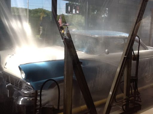 Car Wash «Expressway 55 Car Wash», reviews and photos, 800 Motor Pkwy, Brentwood, NY 11717, USA