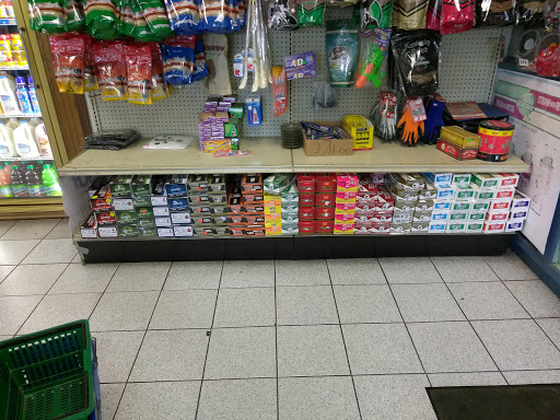 Beer Store «Sals Party Store», reviews and photos, 3026 Fenton Rd, Flint, MI 48507, USA