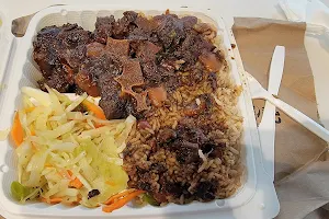 Cravin Jamaican Cuisine White Plains image