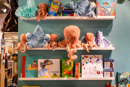 Shopping Mall «Not too Shabby», reviews and photos, 1515 Broadway St, Vancouver, WA 98663, USA