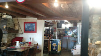 Atmosphère du Restaurant français Auberge de la Croix de St Sabin à Colombier - n°2
