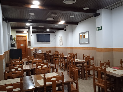 Restaurante Guernica Carnes a la Parrilla - Av. de Montserrat, 3, 28830 San Fernando de Henares, Madrid, Spain