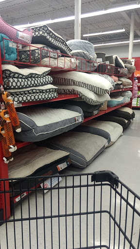 Pet Supply Store «Petco Animal Supplies», reviews and photos, 1142 Broadway, Chula Vista, CA 91911, USA