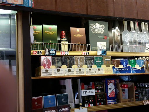 Liquor Store «Liquor Mart», reviews and photos, 2044 E Colorado Blvd #1, Pasadena, CA 91107, USA